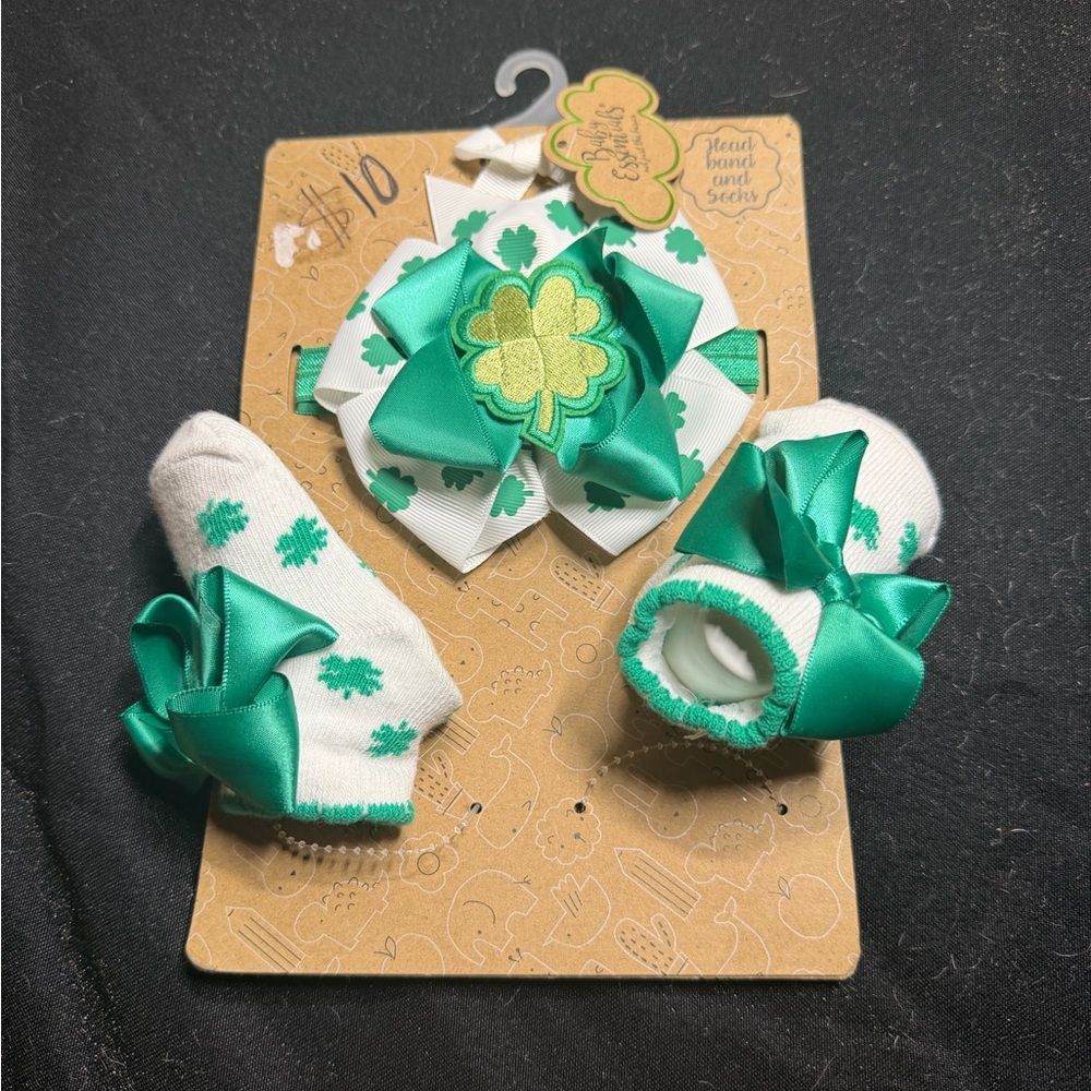 Green and White Baby Socks and Headband Set